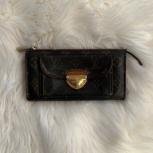 Louis Vuitton Astrid Clutch/Wristlet